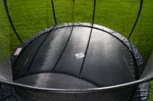 Trampolína G21 SpaceJump 430 cm, černá, s ochrannou sítí + schůdky zdarma (9)