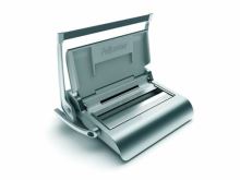 Vazač Fellowes Quasar - W pro kovové hřbety, 130 listů vazba, 15 listů děrování Vazač Fellowes Quasar - W pro kovové hřbety, 130 listů vazba, 15 listů děrování