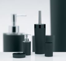 KELA Dávkovač mýdla DARK ABS-plast KL-21737 (1)