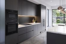 CONCEPT Vestavná trouba ETV9160bc BLACK (1)