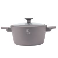 Kastrol s titanovým povrchem a poklicí 28 cm Taupe Collection (3)