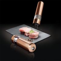 BERLINGERHAUS Mlýnek na pepř a sůl elektrický sada 2 ks Rosegold Metallic Line BH-1905 (4)