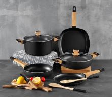 Pánev s nepřilnavým povrchem a poklicí 28 cm Earth Black (1)